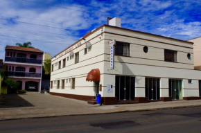 Отель Hotel Guarany  Каноиньяс